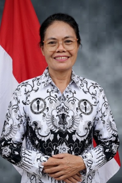 Yasinta Barre Parapa, ST