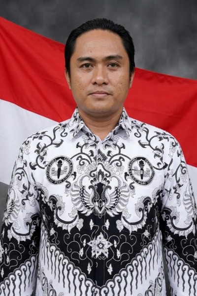 Hendri A. Molioa, S.Pd