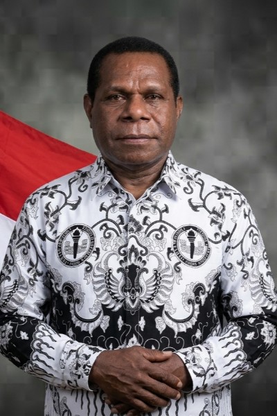 Mathias Wororik, S.Pd