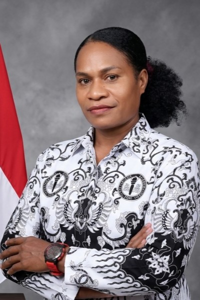 Dol Fince Sesa, S.Pd