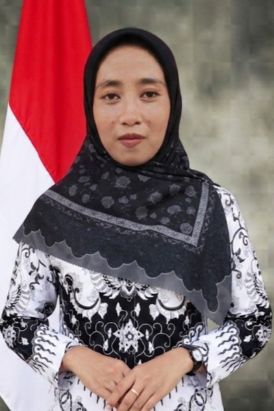 Sasmitri Wahyuni, S.Pd